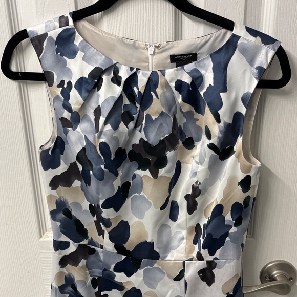 Ann Taylor Blue and Cream Floral Dress - Picture 1 of 6